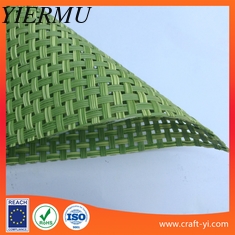 China El PVC gris de la armadura de la tela de malla de Textilene del color de la rota 4X4 cubrió el tejido de poliester proveedor